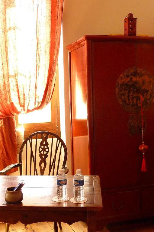 Le Dormeur Du Val Bed & Breakfast Le Mas-dʼAgenais Cameră foto